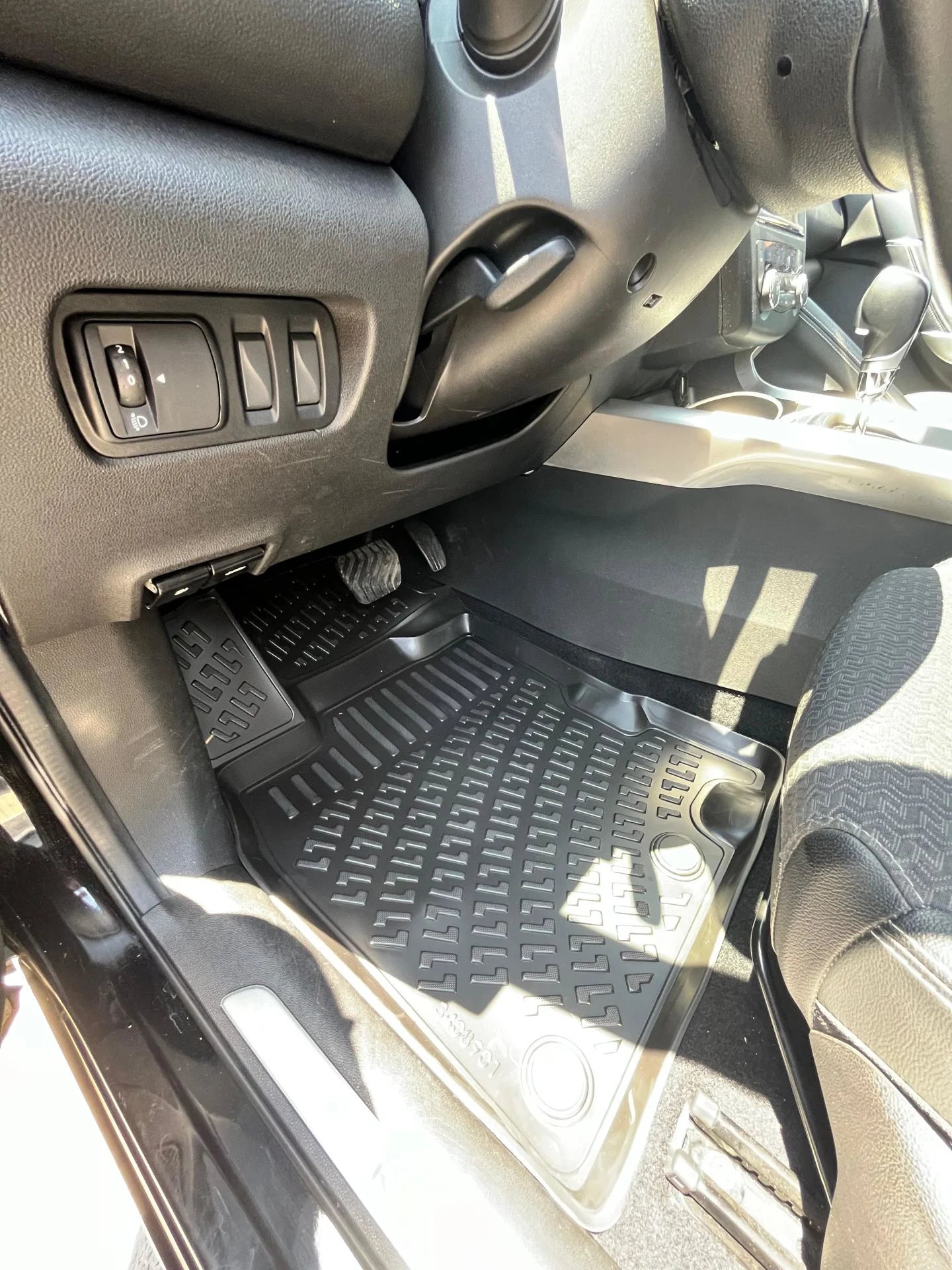 Renault Kadjar 2015 Sonrası Havuzlu Paspas