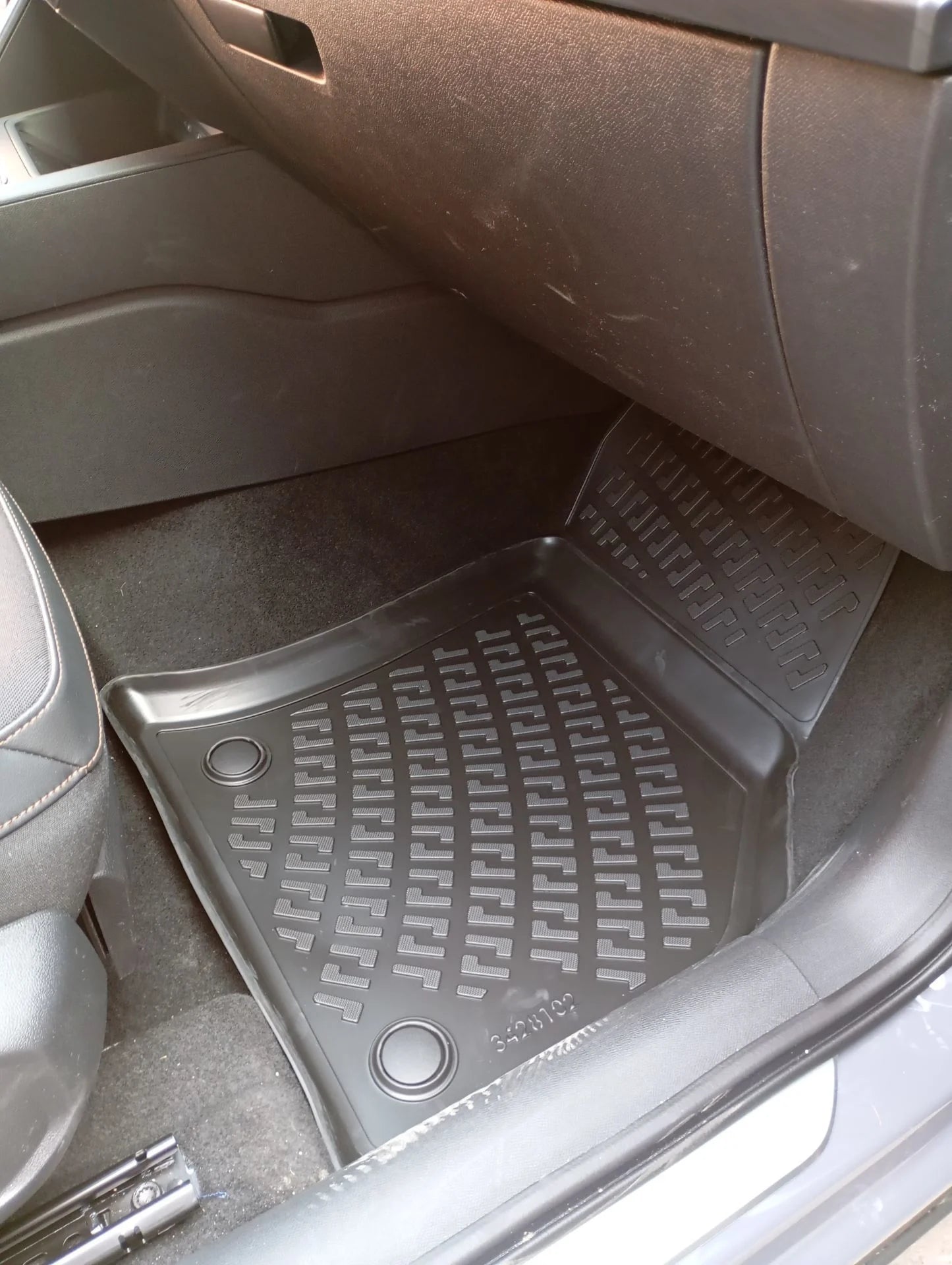 Cupra Formentor 2020-2023 Havuzlu Paspas