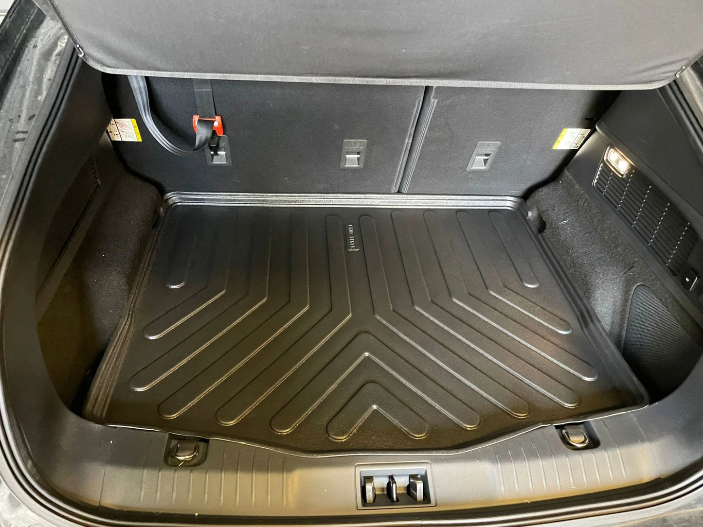 Ford Mustang Mach-E 2021 Sonrası Bagaj Havuzu