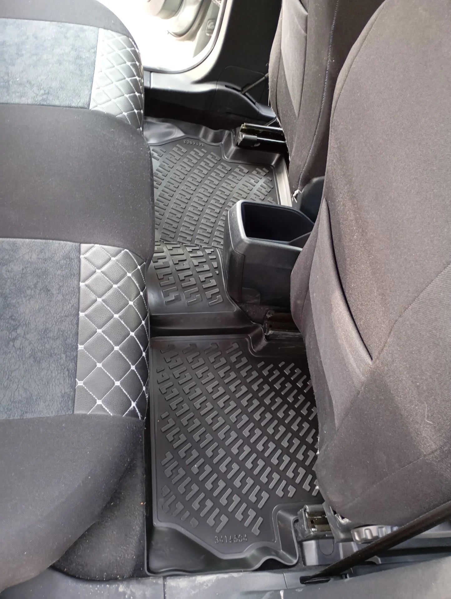 Ford Puma 2019 Sonrası Havuzlu Paspas