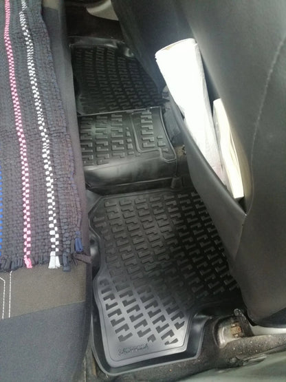 Dacia Logan 2004-2012 Havuzlu Paspas | MCV