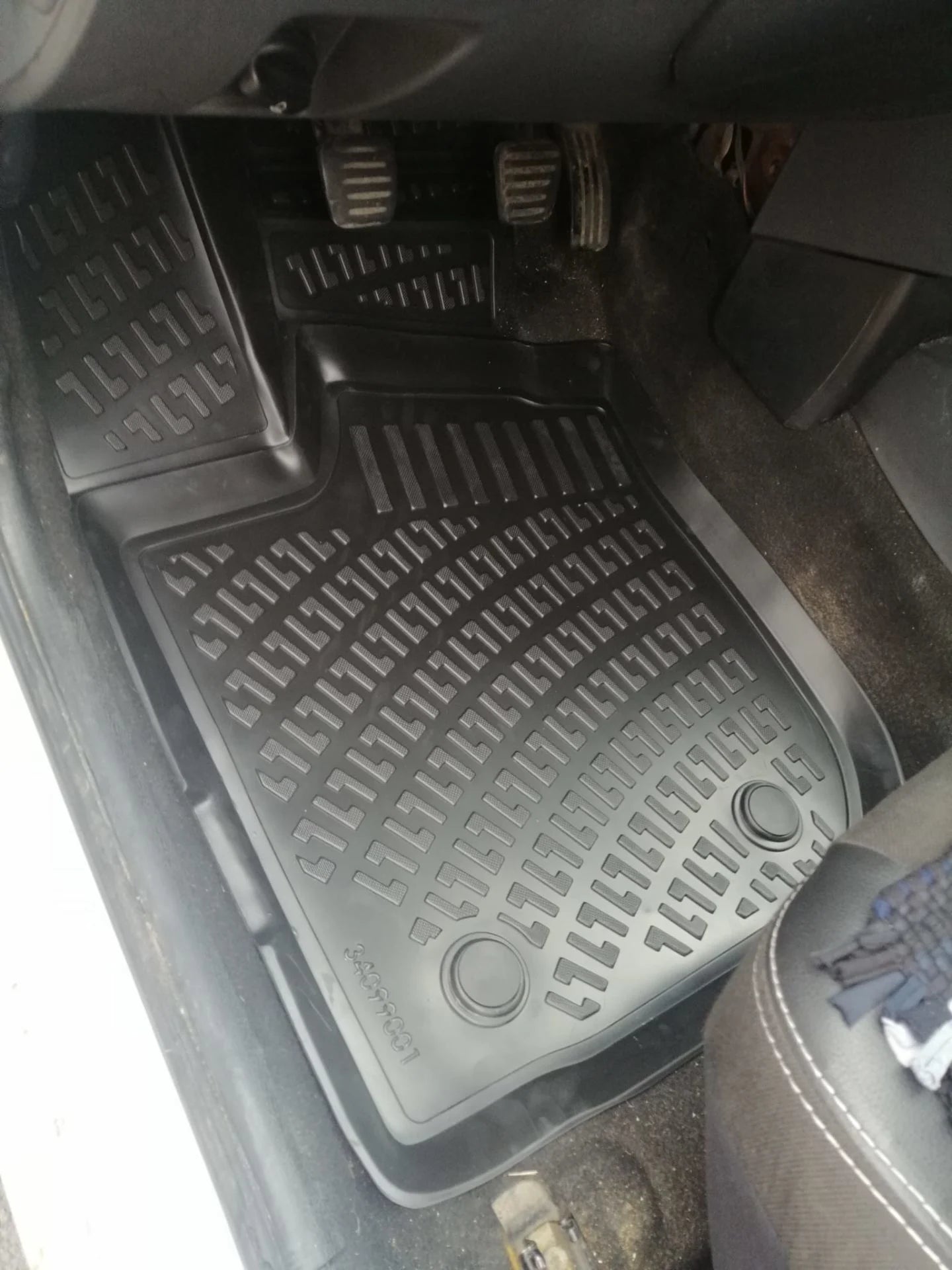 Dacia Logan 2004-2012 Havuzlu Paspas | MCV