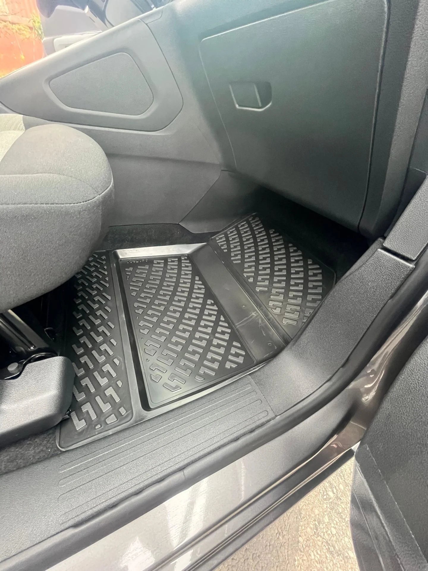 Citröen Berlingo 2019 Sonrası Havuzlu Paspas | Katlanabilir Ön Yolcu Koltuğu