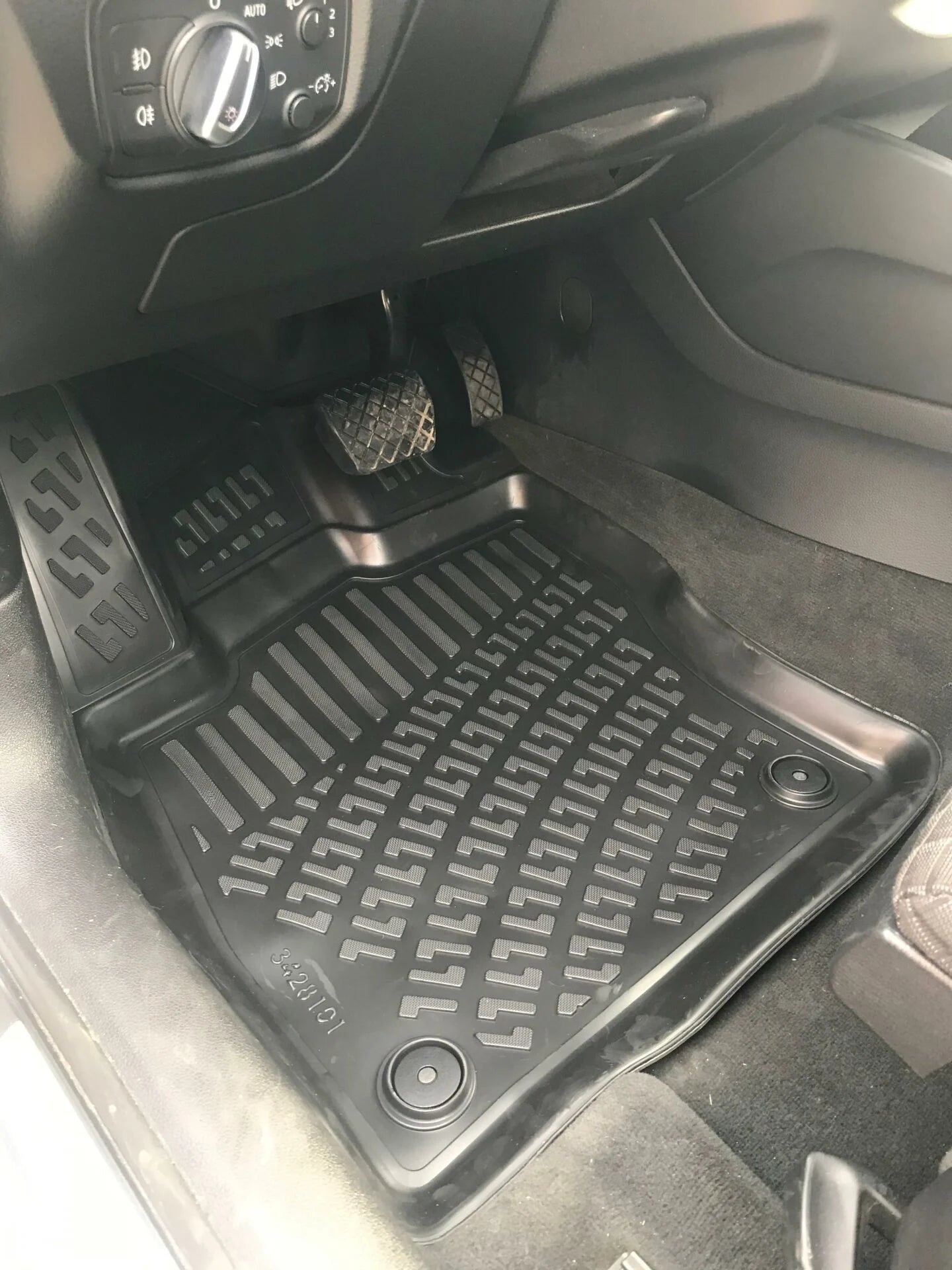 Cupra Ateca 2022 Sonrası Havuzlu Paspas