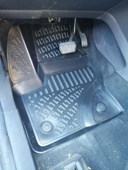 Ford Escape 2013-2019 Havuzlu Paspas