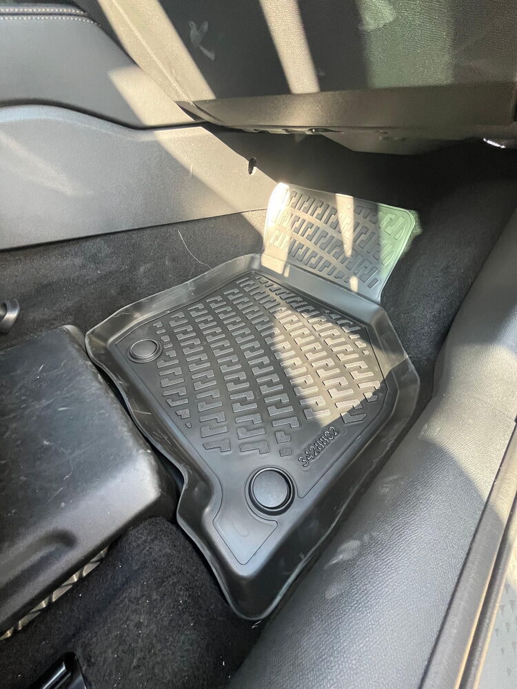 Cupra Formentor 2024 Sonrası Havuzlu Paspas