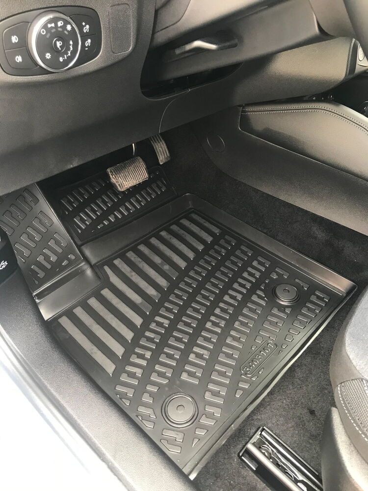 Ford Focus 2018-2023 Havuzlu Paspas