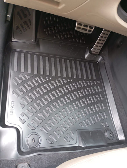 Hyundai i30 2012-2016 Havuzlu Paspas